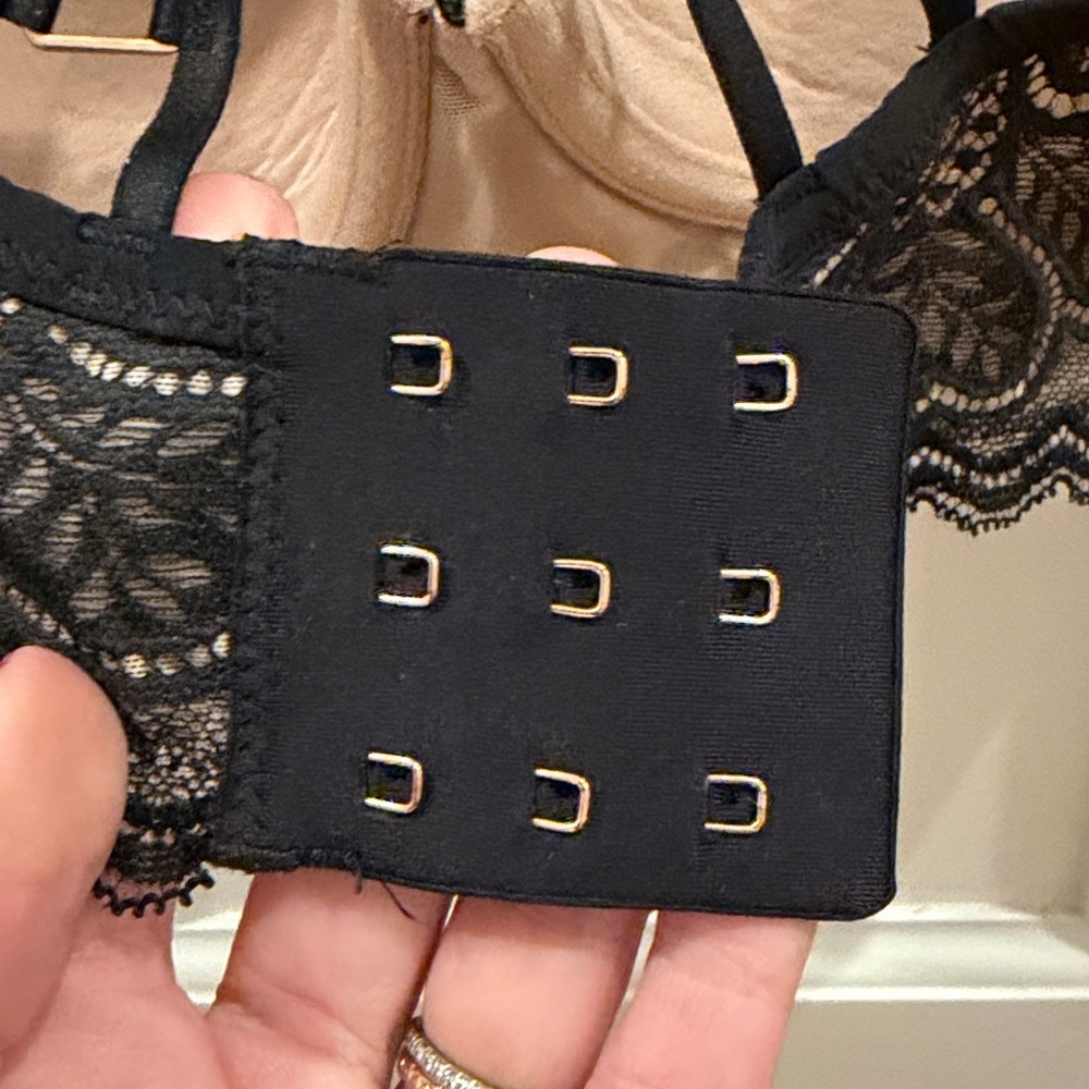 Aerie Real Power Balconette Lightly Lined Bra 32C - Picture 6 of 7